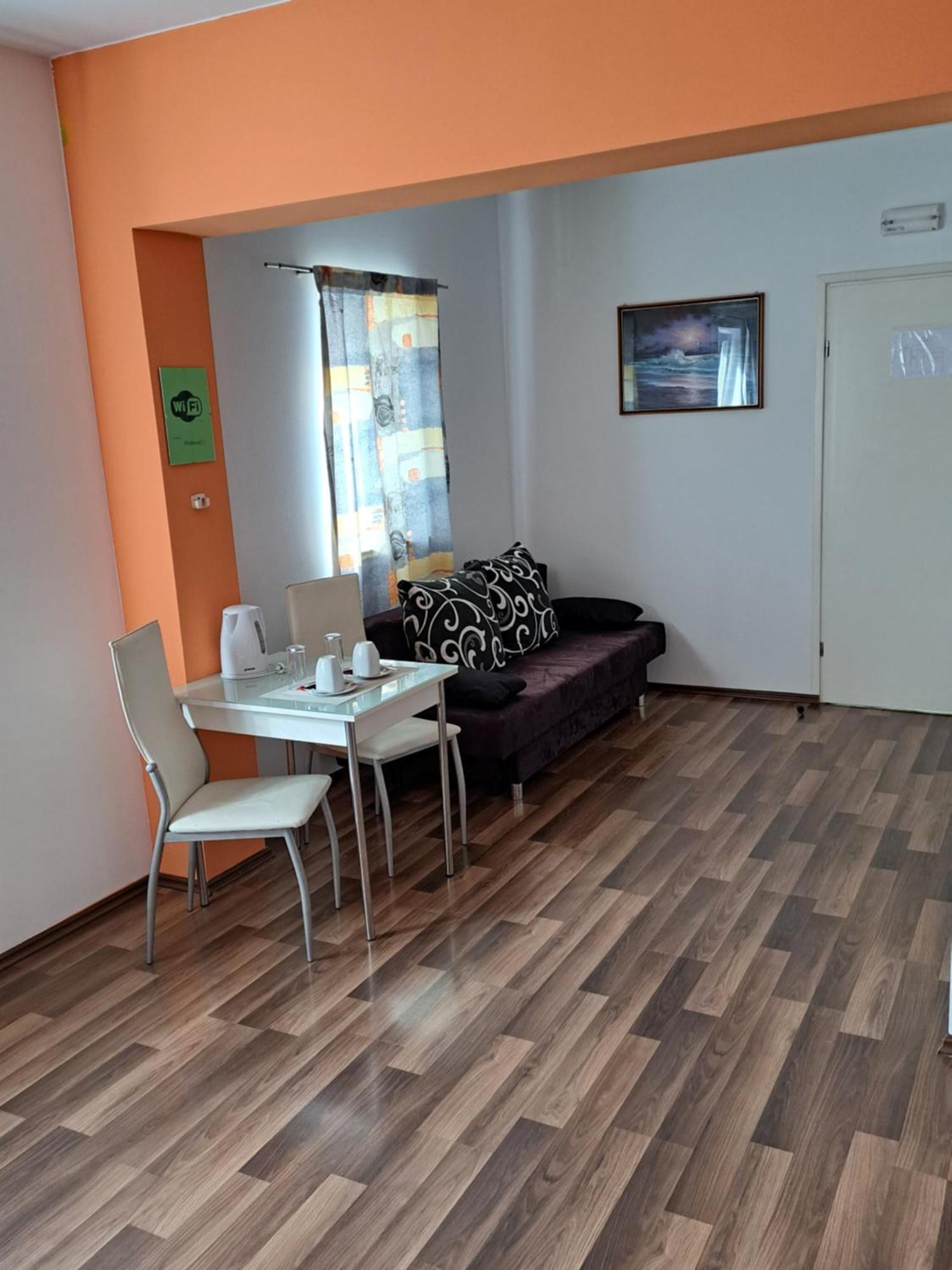 Rooms Modrušan Slunj Exteriér fotografie