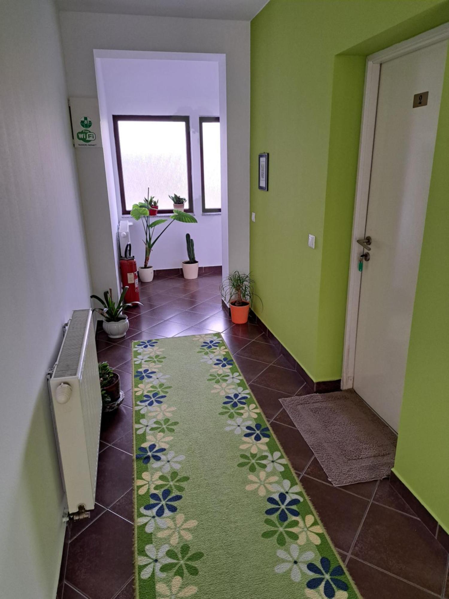 Rooms Modrušan Slunj Exteriér fotografie
